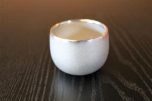 錫製酒器　「ただよう」