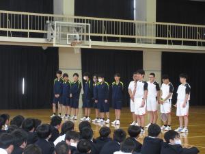 男子バドミントン部