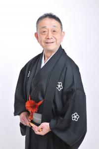 露の団四郎さん写真