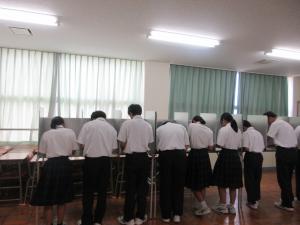 投票の様子