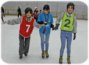 アイススケートをしている写真1